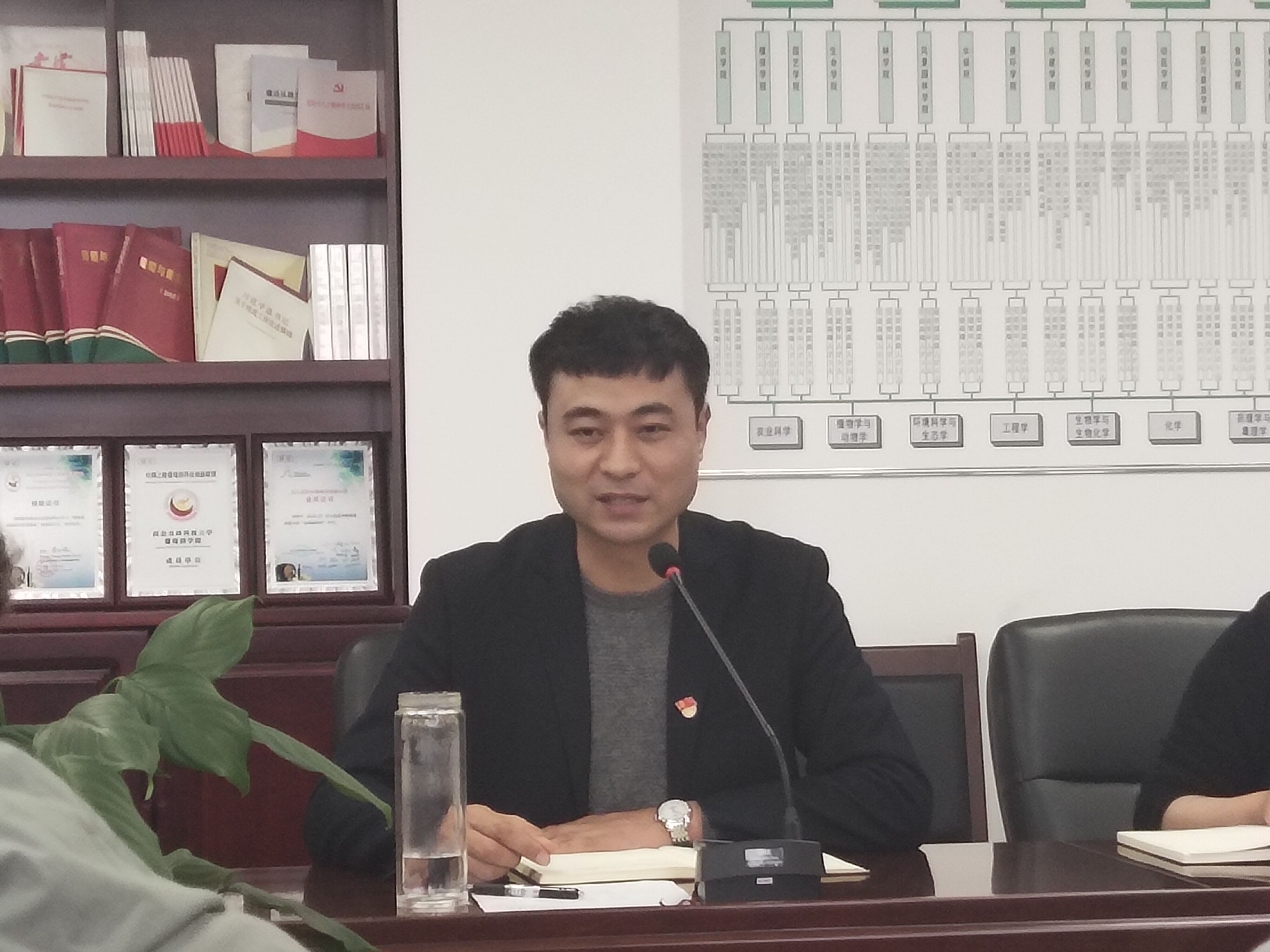 dc8790bc3ed44da688d6b4504ae78bb0.jpg dc8790bc3ed44da688d6b4504ae78bb0.jpg