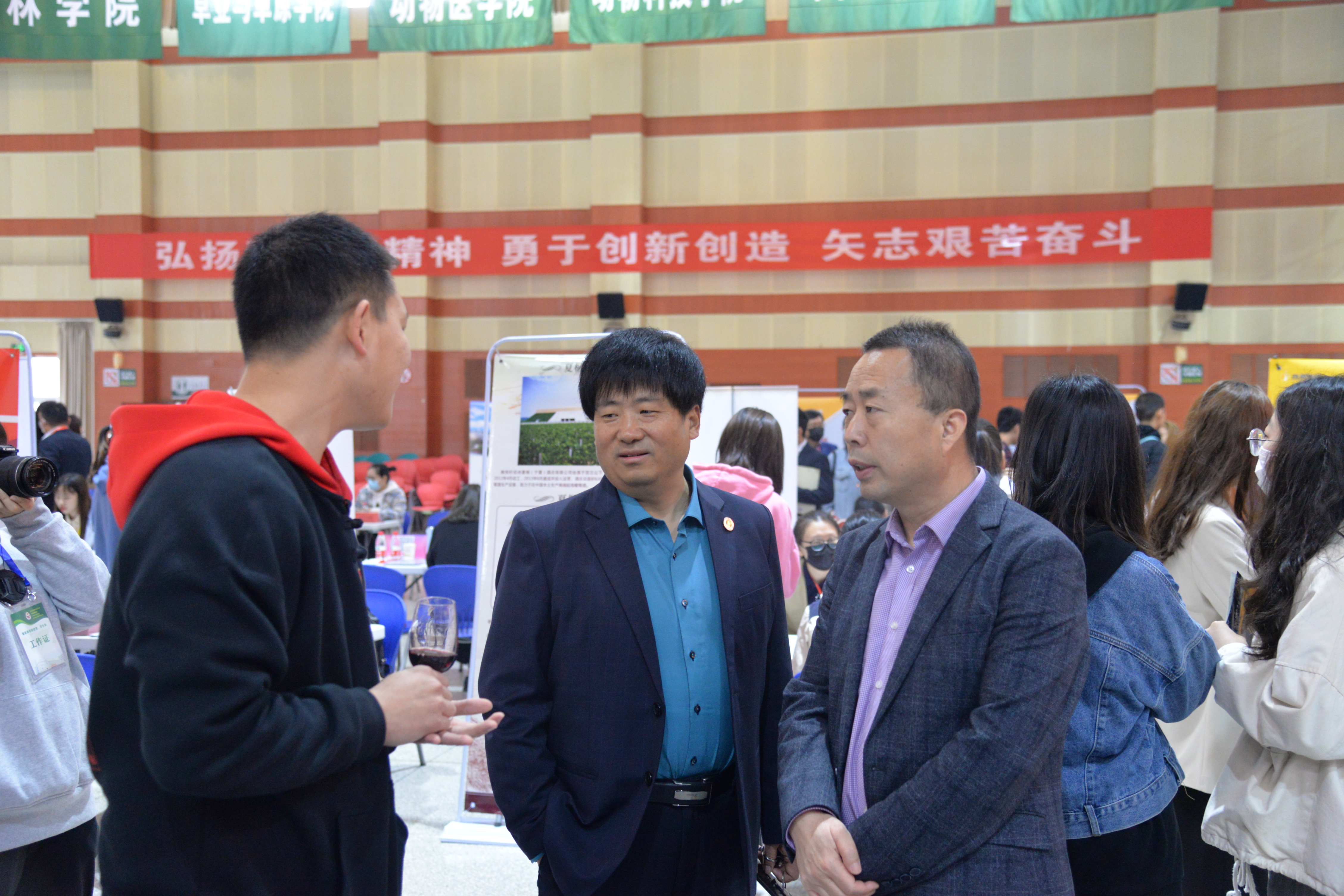 6ffb76f18d6c491c9604b6f7117a8d49.jpg 6ffb76f18d6c491c9604b6f7117a8d49.jpg