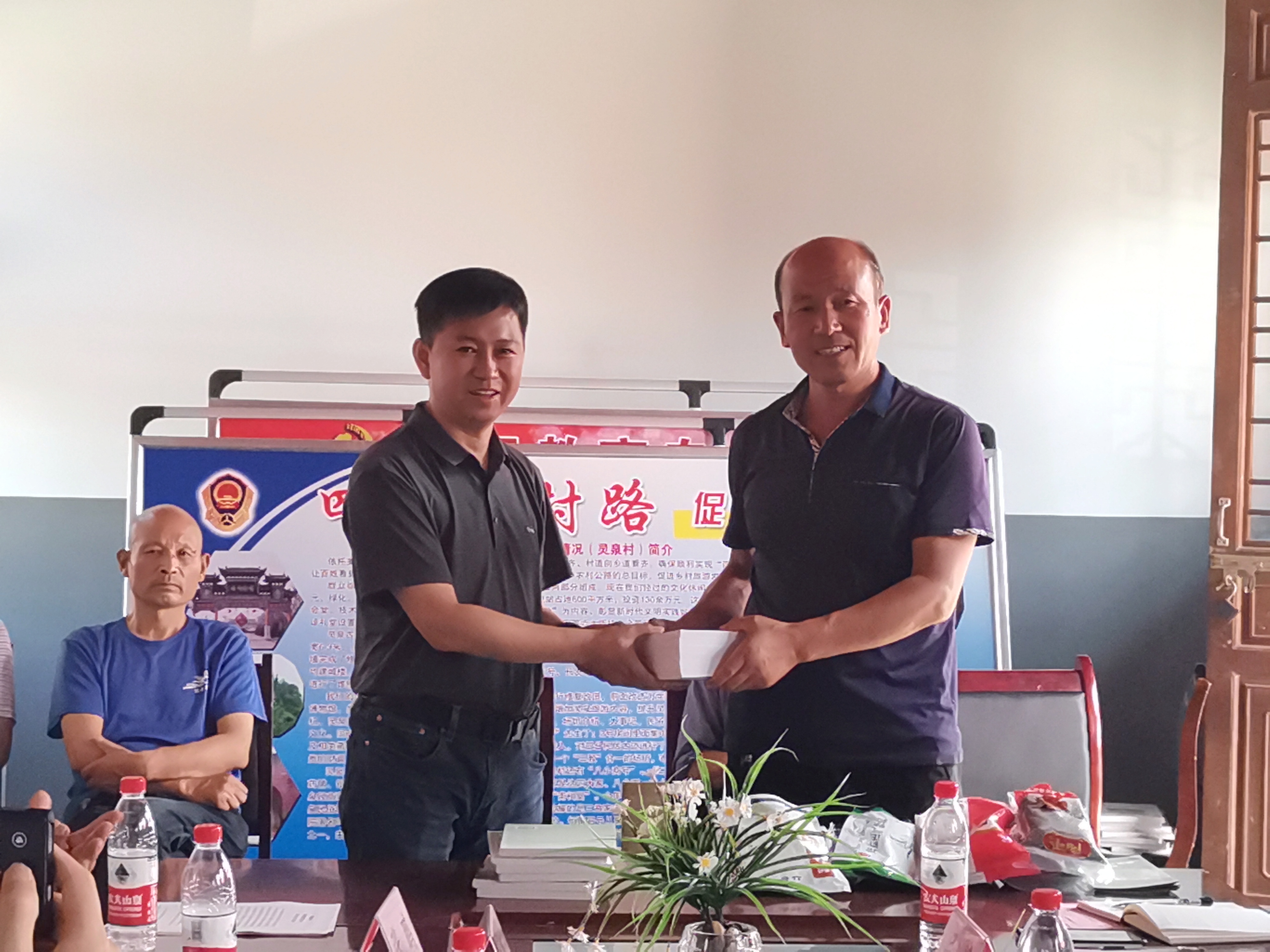 b7422b7f88ca4ff28c8946ea31662df9.jpg b7422b7f88ca4ff28c8946ea31662df9.jpg