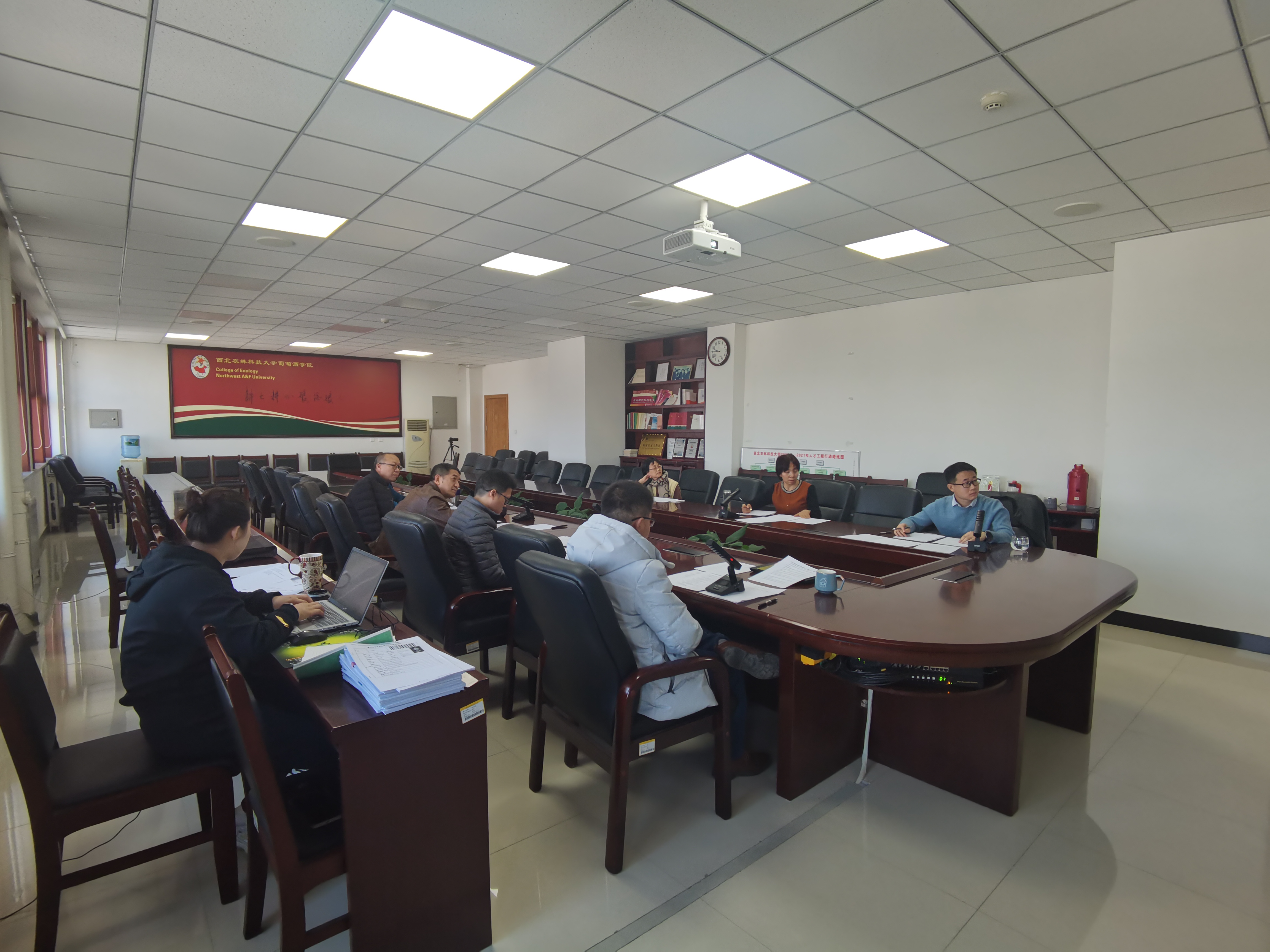 c810bc2615cf4b2096b1b15fd2f66779.jpg c810bc2615cf4b2096b1b15fd2f66779.jpg