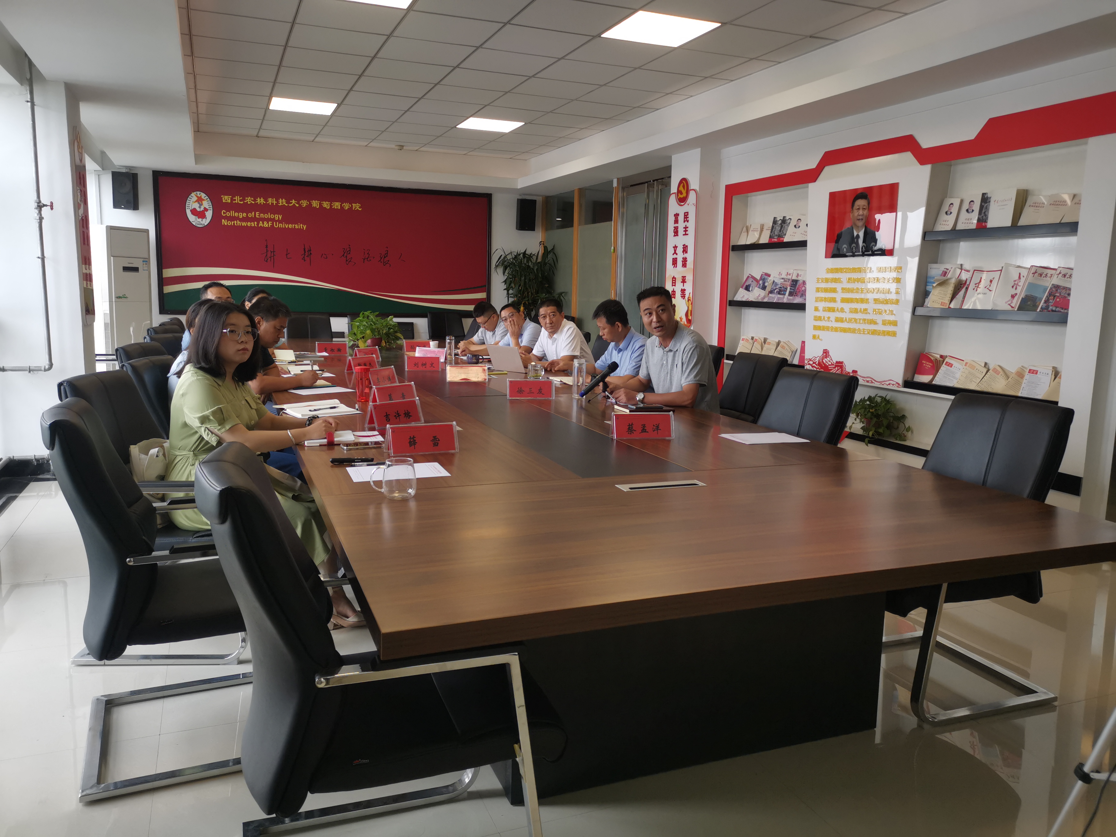 430e725780fa4dc6995ef8d2d527ed14.jpg 430e725780fa4dc6995ef8d2d527ed14.jpg