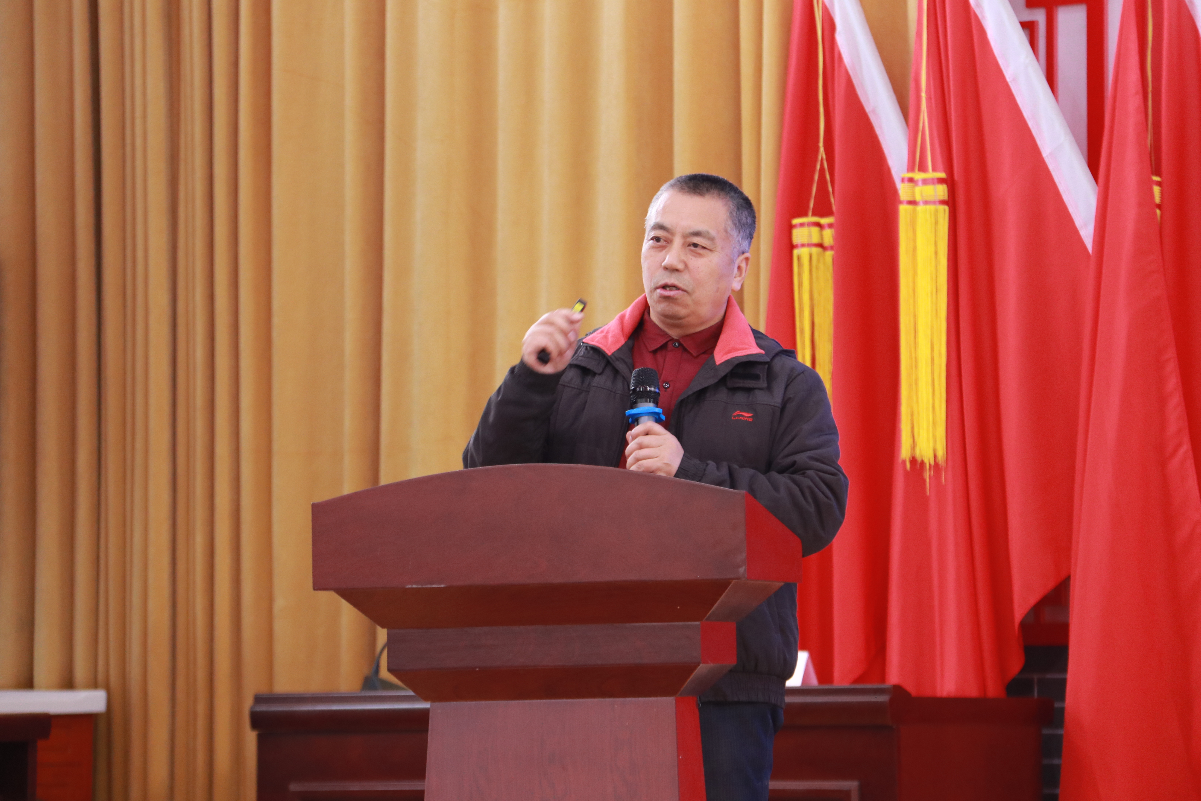 7d41c4de08814cb1a261525a2a2be244.jpg 7d41c4de08814cb1a261525a2a2be244.jpg